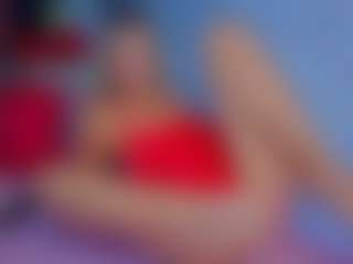 Live cam show with Amelia - Oil on TottyGirls
