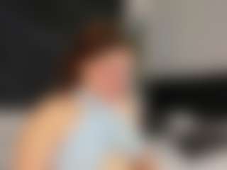 Live cam show with Lisa - Findomme on Camsoda