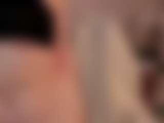 Live cam show with Lisa - Amateur Brown Hair on livesexfox.com