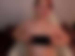 Live cam show with Lisa - Findomme on justonemore.cc