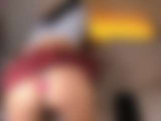 Nika-Blazee's Live Sex Cam Show