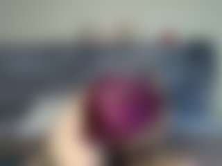 Live cam show with NoahAndGaia - Green Eyes on livesuperchat.net