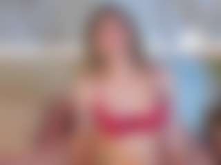 Live cam show with Sienna-Bellucci - Bikini on CSO-WL