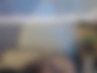 Live cam show with Sienna-Bellucci - Facial on Camiplay Live