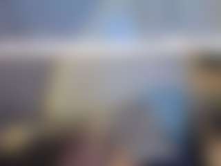 Live cam show with Sienna-Bellucci - Shaved Pussy Mature on livesuperchat.net