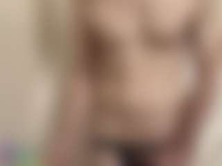 UtahAh's Live Sex Cam Show