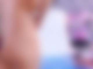 Live cam show with CandyMari - Solo on Camsoda
