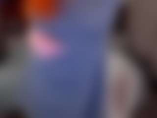 Live cam show with Emili-Hols - Body Massage on SquirtSoMuch