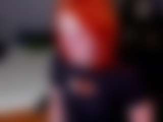 Emili-Hols's Live Sex Cam Show