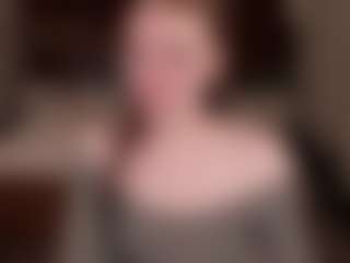 Emili-Hols's Live Sex Cam Show