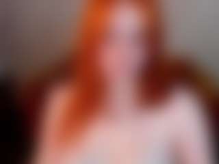 Live cam show with Emili-Hols - Gray Eyes on mypornchat.com