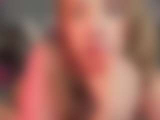 Live cam show with EveDarkSide - Green Eyes on CamClone
