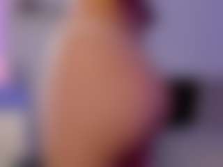 SophieLany's Live Sex Cam Show