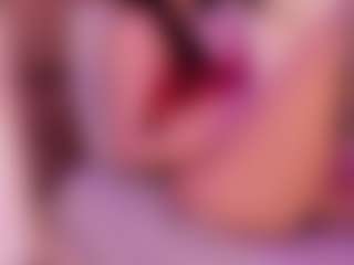 Live cam show with SophieLany - Camel Toe on https://playwithruby.com