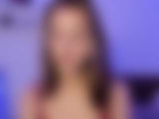 Live cam show with SophieLany - Moaning on StripNow
