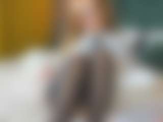 Live cam show with Lilith - Erotic on Cam Slut