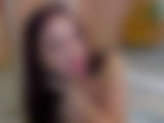 Live cam show with Lilith - Twerking on Mixed Magazine Live