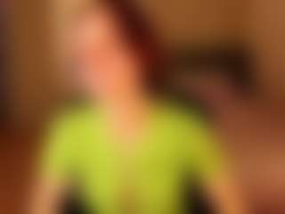 Live cam show with Milena-Milyan - Small Tits on Camming Site