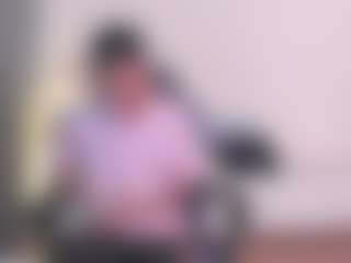 Spettacolo in cam dal vivo con adam-walker90 - Korean su Camsoda