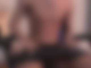 adam-walker90's Live Sex Cam Show