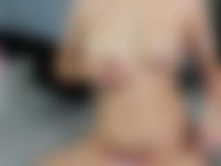 Live cam show with CorrinneHillestad - Young Adult on StripNow