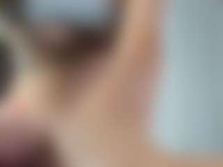Live cam show with CorrinneHillestad - Lovense on friskycurves.com