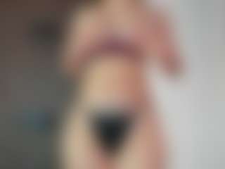 CorrinneHillestad's Live Sex Cam Show