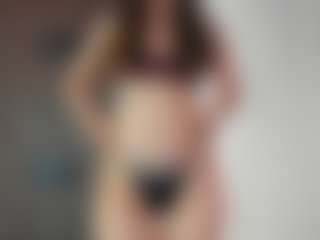 CorrinneHillestad's Live Sex Cam Show