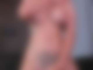CorrinneHillestad's Live Sex Cam Show