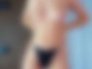 Live cam show with CorrinneHillestad - Hairy Pussy on CSO-WL