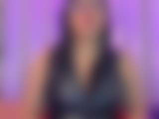 Live cam show with hanna-backer - Brown Eyes Mature on StripNow