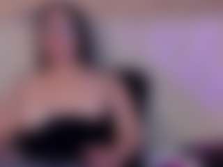 Live cam show with hanna-backer - Mature on madthumbs