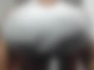 natalia18inches's Live Sex Cam Show