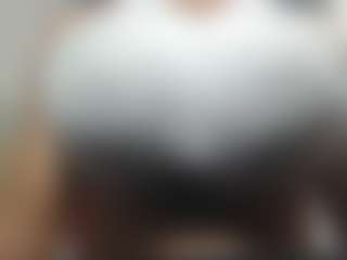 Live cam show with natalia18inches - Drinking on SpankPalCams
