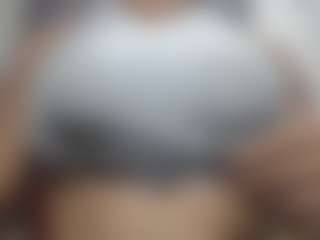 Live cam show with endenis18inches - White on Camversity | colombia
