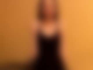 Live cam show with LaurenGrey - Leather on Camsoda