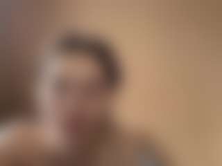 Live cam show with LaurenGrey - Leather on Dolls Live