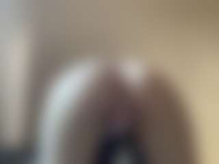 Live cam show with Lauren - Milk on Camsoda