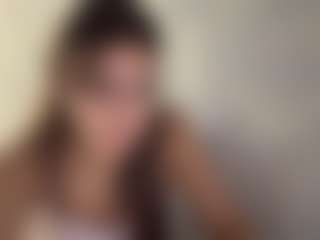 Live cam show with Lauren - Flirt Young Adult on Camsoda