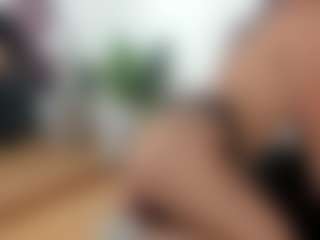 LittleJadee's Live Sex Cam Show