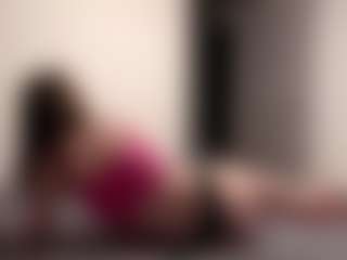 Live cam show with LorindaEhr - Body Massage on Milfs Live