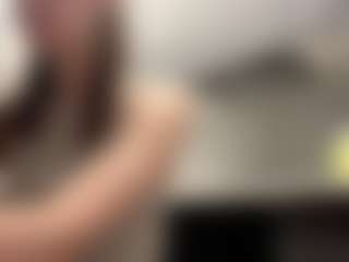 Live cam show with LorindaEhr - Fingerass on Gym Cam Girls