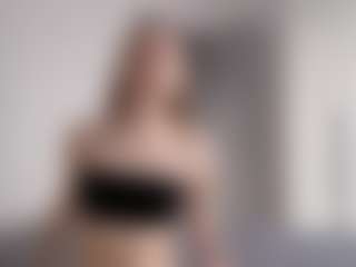 Live cam show with LorindaEhr - Nipple Play on Chatstar
