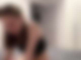 Live cam show with LorindaEhr - Moaning on Camsoda