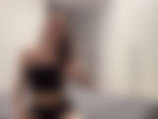 Live cam show with LorindaEhr - Fingerass on Uber Horny