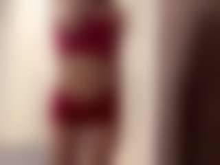 Live cam show with LorindaEhr - Big Nipples on luckytryst.com