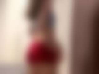 Live cam show with LorindaEhr - Gamer Blonde Hair on Cam Slut