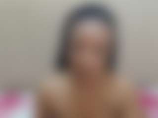 YellowBonePutty's Live Sex Cam Show