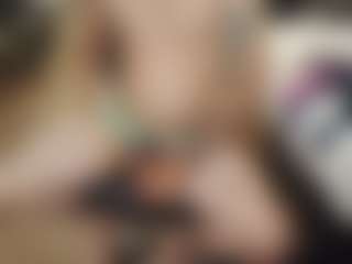 Bwcforebony's Live Sex Cam Show