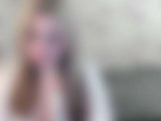 Live cam show with AgataSweeti - Body Massage on xfollow cams